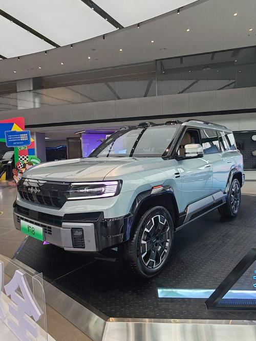 佛山184比亚迪方程豹硬派越野的爆款，英菲尼迪35周年与你共成长